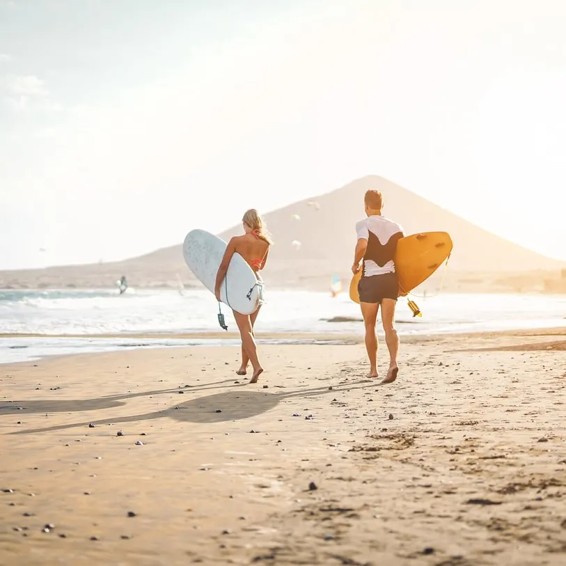 australian surfers