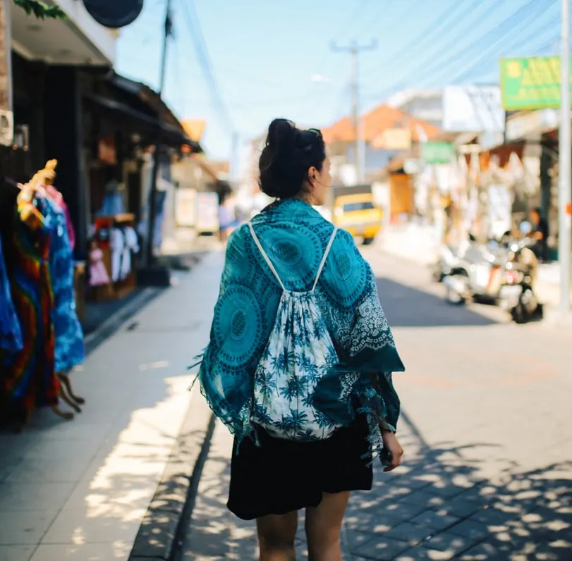 woman toruist kuta street