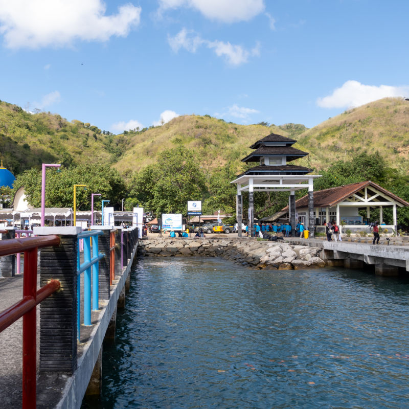 Lombok-Harbour-Ferry-Dock
