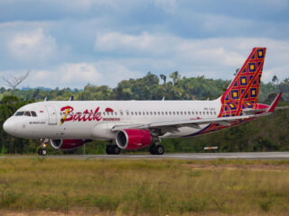 Malaysia's Batik Air Lands First Flight In Bali Since 2020