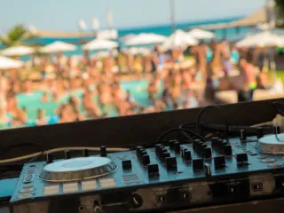 Bali's New Beach Club Allowed To Operate 'In Good Faith' Despite Incomplete Licenses
