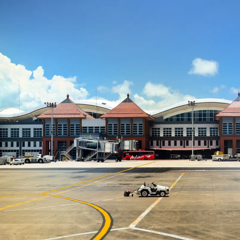 Bali-Airport-Terminal-Building-And-Runway