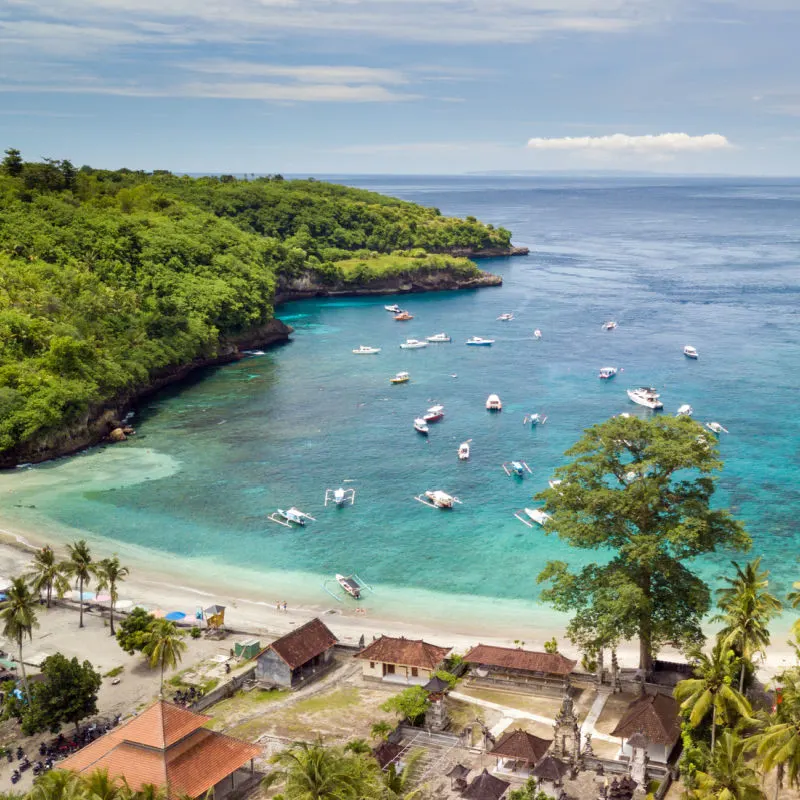 Crystal-Bay-In-Nusa-Penida