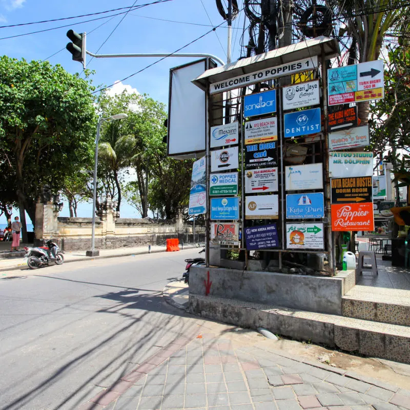 Street-Signs-On-Jalan-Poppies-In-Kuta-By-Bali-Beach