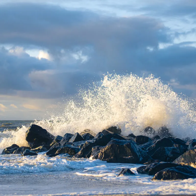 Waves-Crash-Over-Rocks-In-Bali