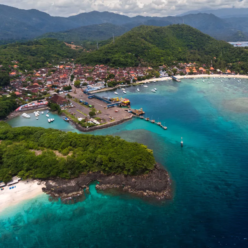 Ariel-View-Of-Padang-Bai-Blue-Lagoon-Bay