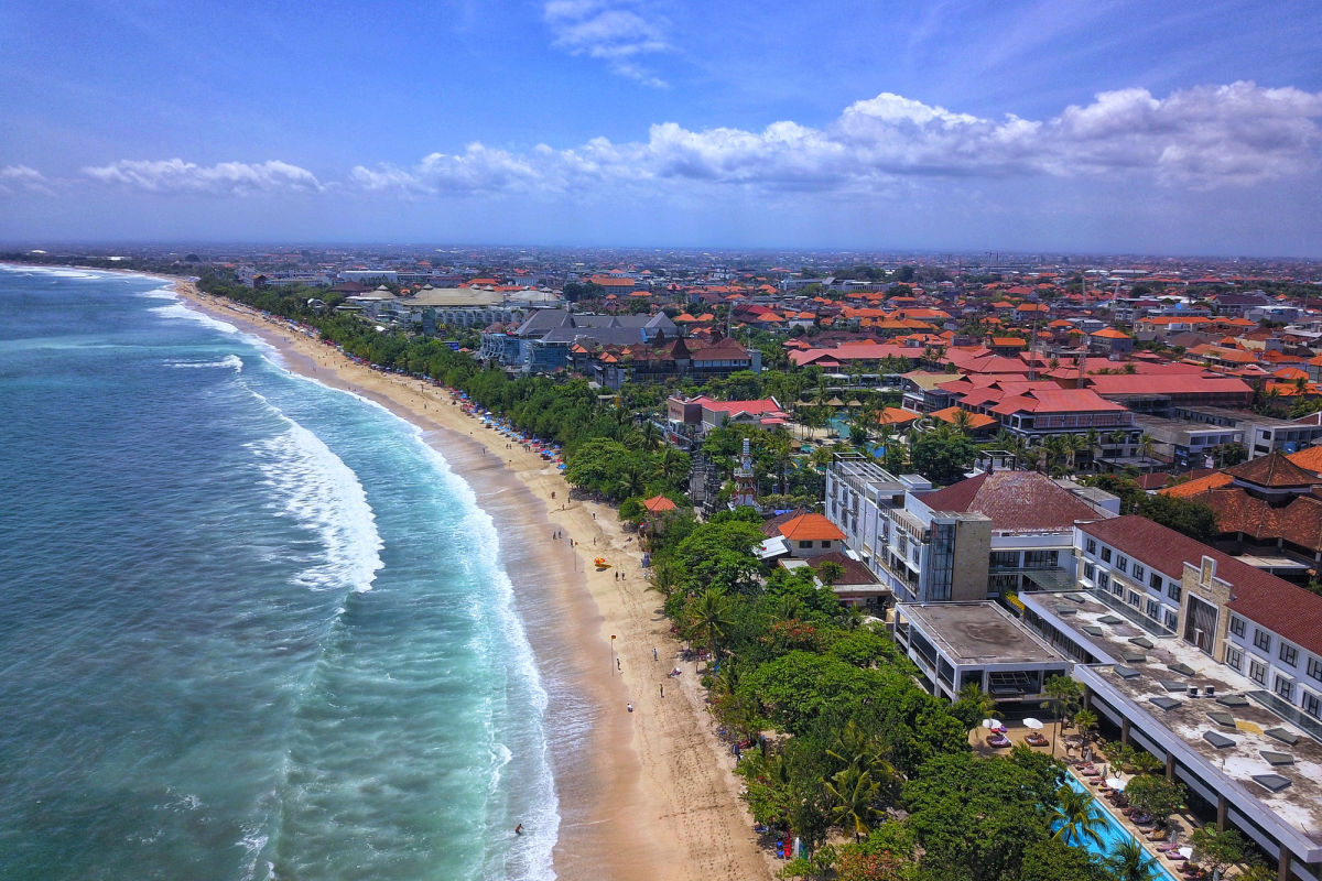 Tourists Could Be Charged Entry Fee To Balis World Famous Kuta Beach