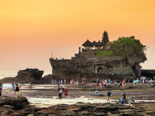 Visitor Numbers To Bali's Tanah Lot Temple Soar