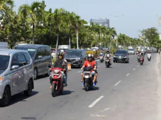 Locals Concerned About Traffic And Parking Issues Around Bali's Kuta Beach