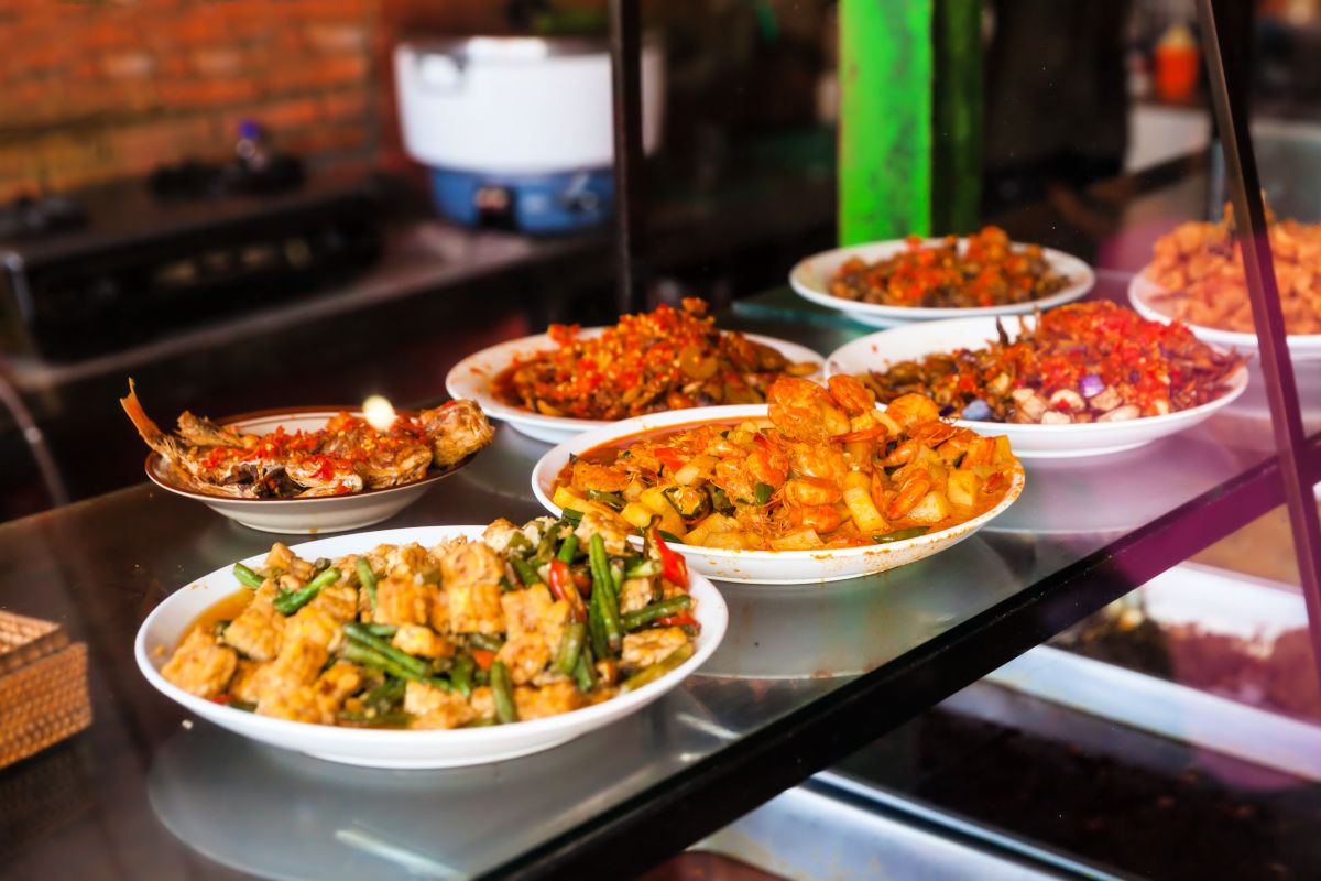 Over Half Of Tourist Spending In Bali Is On Food And Drinks The Bali Sun over-half-of-tourist-spending-in-bali-is-on-food-and-drinks-the-bali-sun