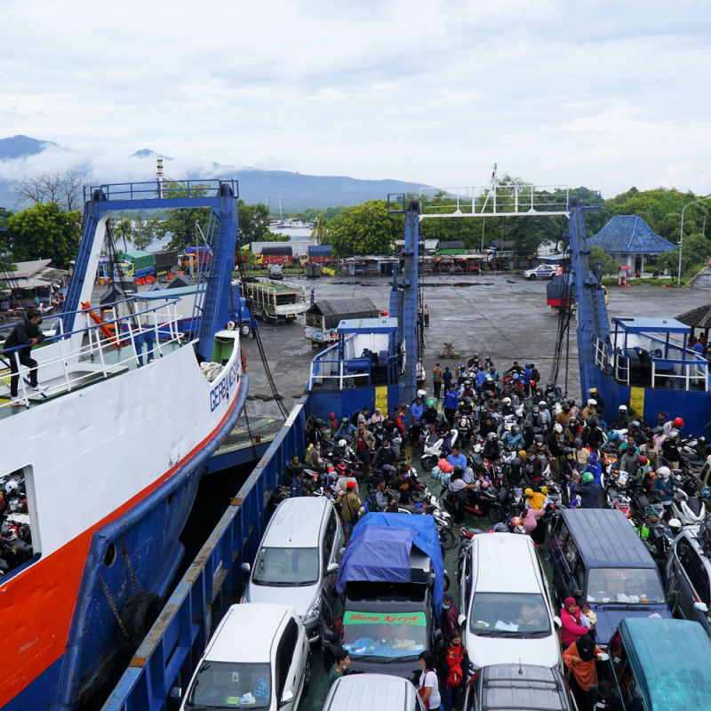 Domestic-Tourists-On-Ferry-From-Java-To-Bali