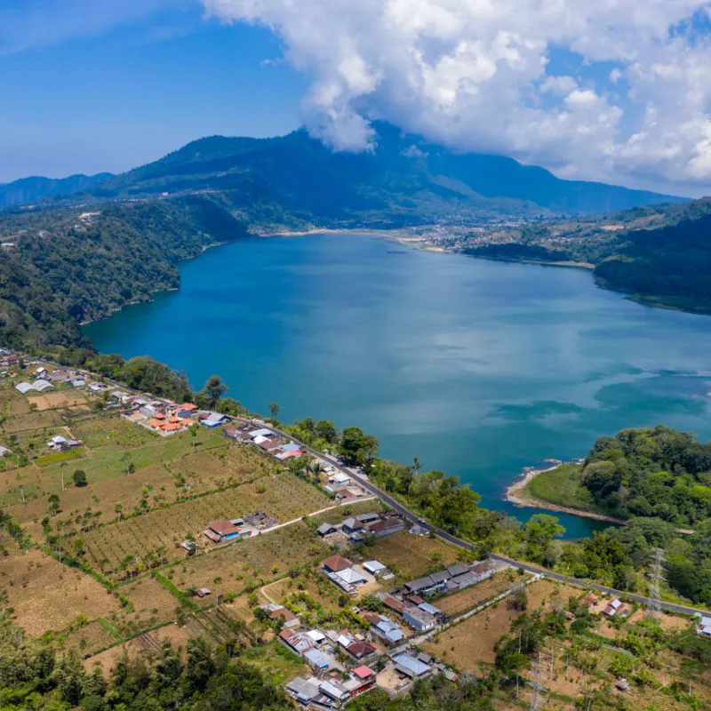View-Of-Lake-Buyan-in-Buleleng-Regency