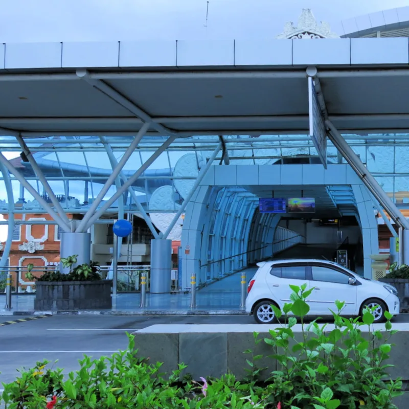 Drop Off Zone In Bali Airport