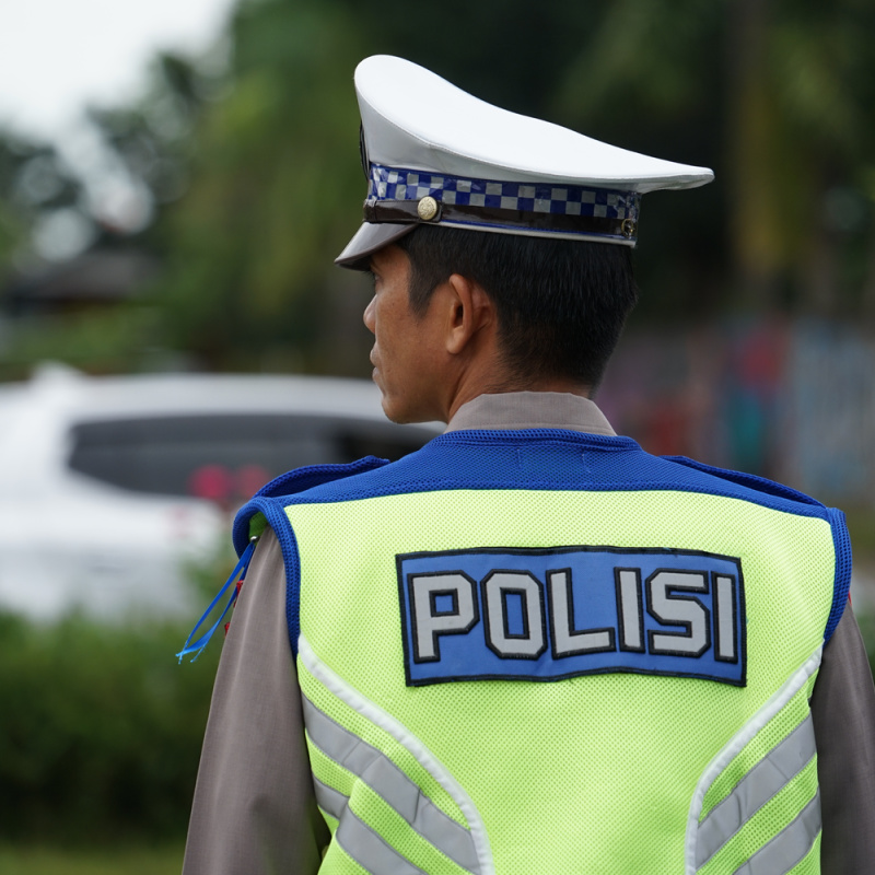 Traffic-Police-Officer-In-Bali