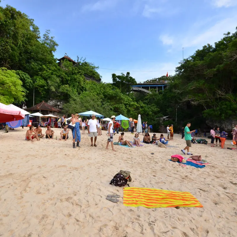 Tourists-On-Padang-Paang-Beach-in-Bali