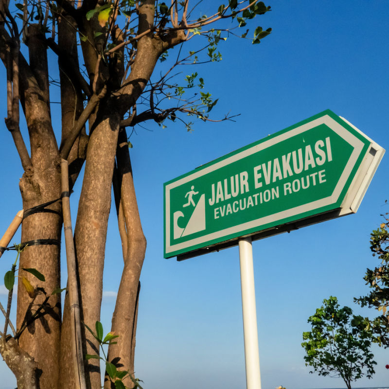 Evacuation-Sign-Earthquak-Tsunami-Bali