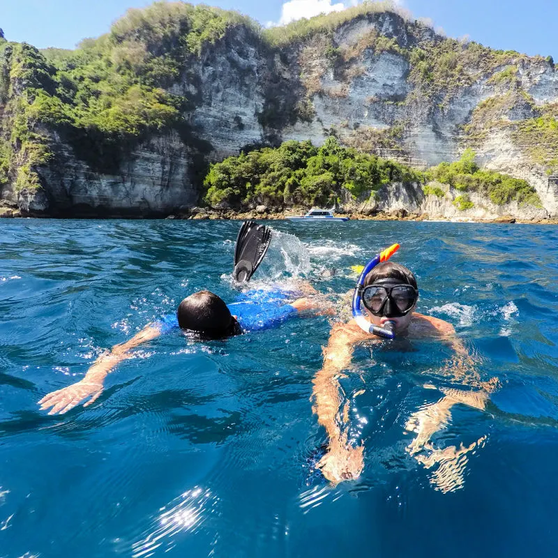 Snorkeling-off-Nusa-Penida