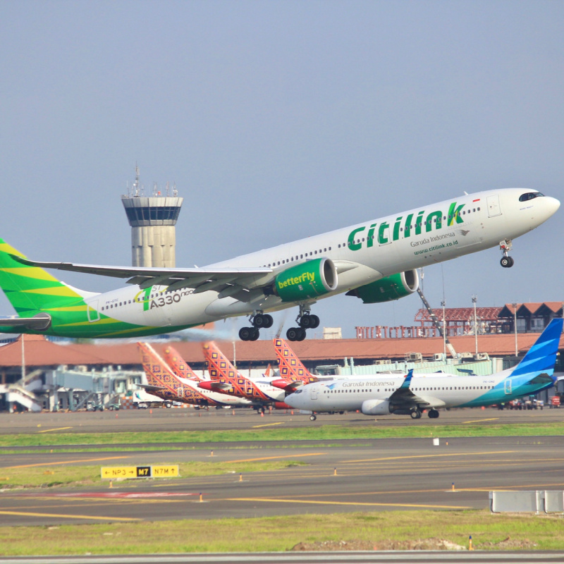 Garuda Citilink PLane Takes Off.jpg