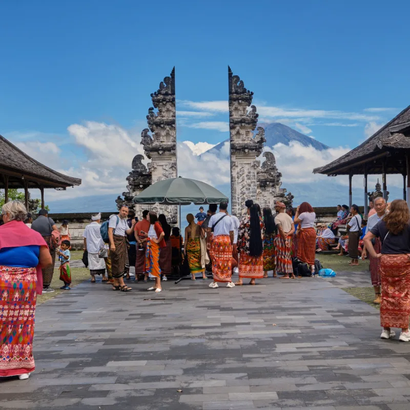 Gates-of-Heaven-Temple-Busy-With-Tourists