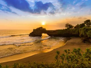 Leaders Fear Bali Lovers Are Considering Other Vacation Destinations