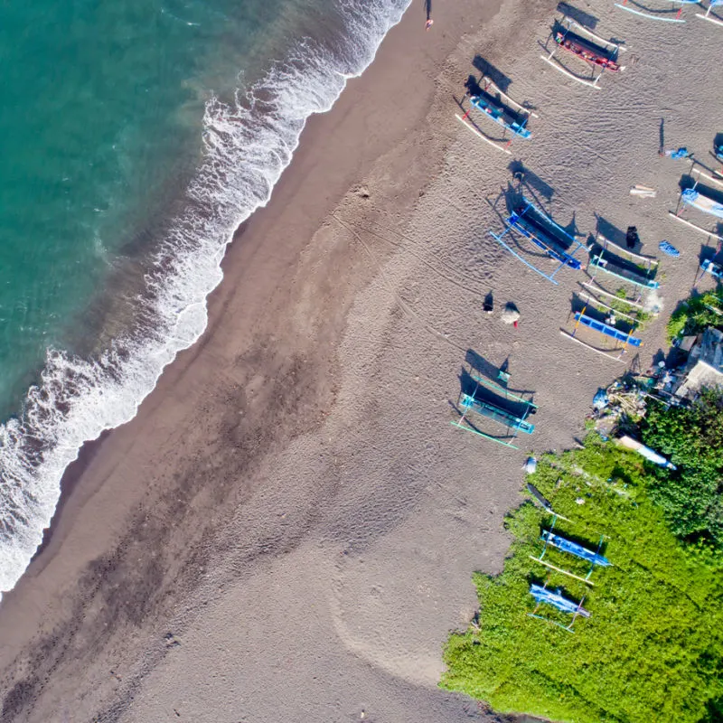 Seseh Beach Bali.jpg