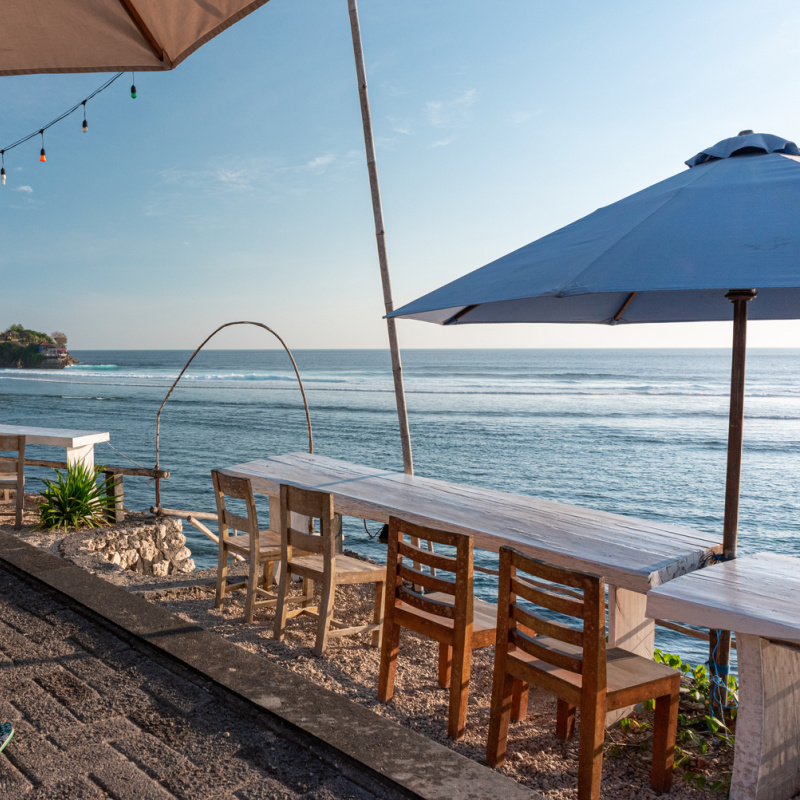View from Beach Club Cafe in Nusa Ceningan.jpg