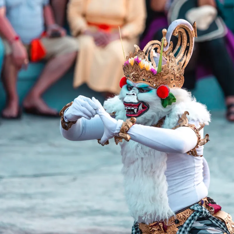 Hanouman-at-Kecak-Dance-Uluwatu-Bali