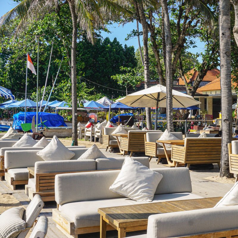Sun-Loungers-at-Sanur-Beach-in-Bali