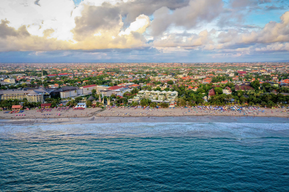 Widok z lotu ptaka na plażę Bali