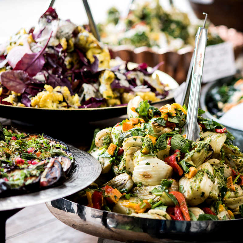 Salads-At-Buffet-Food-Cafe-in-Bali