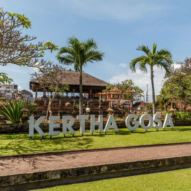 Kertha Gosa Palace in East Bali.jpg