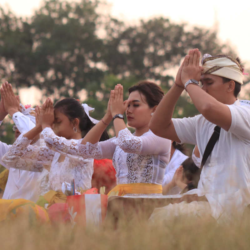 Melasti-Ceremony-Before-Nyepi-in-Bali