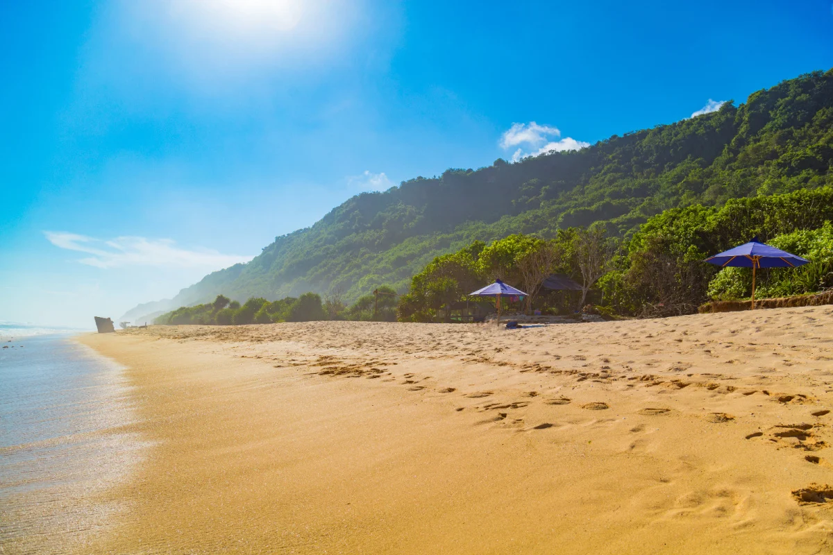 Nunggalan Beach in South Bali.jpg