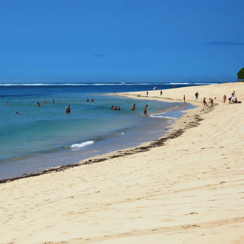 Nusa-Dua-Beach-in-Daytime
