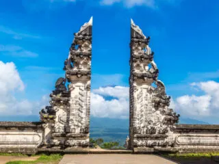 Popular Bali Tourist Temple Will Be Closed For The Next 5 Days