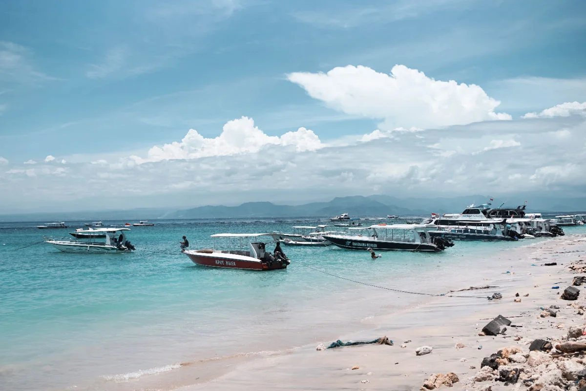Fast Boats On the Shore Of Nusa Penida.jpg