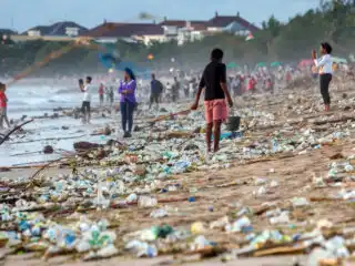 Tourism Set To Fund Solutions To Bali’s Trash Crisis