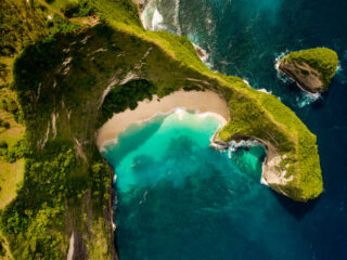 Tourists Must Pay Levy When Visiting Bali’s Nusa Penida