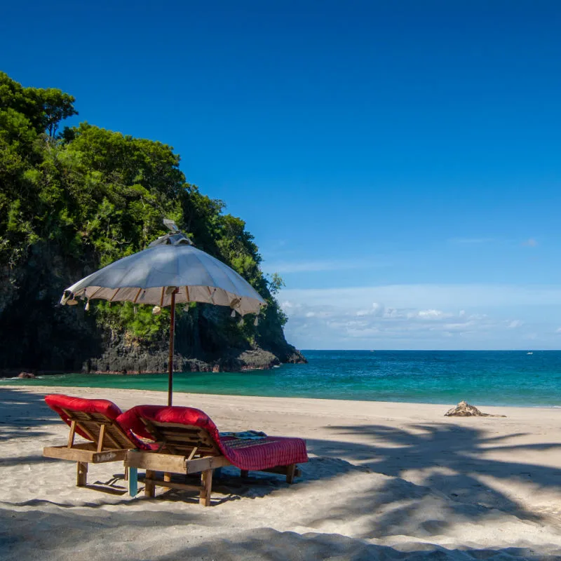 Virgin-Beach-in-East-Bali