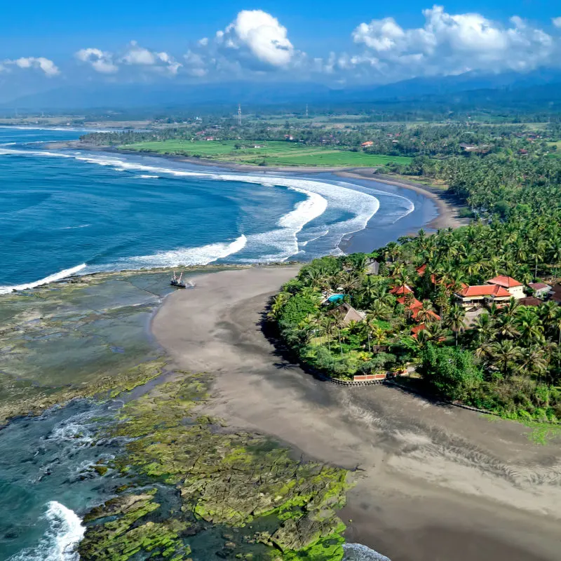 Beach-in-West-Bali-Near-Medewi