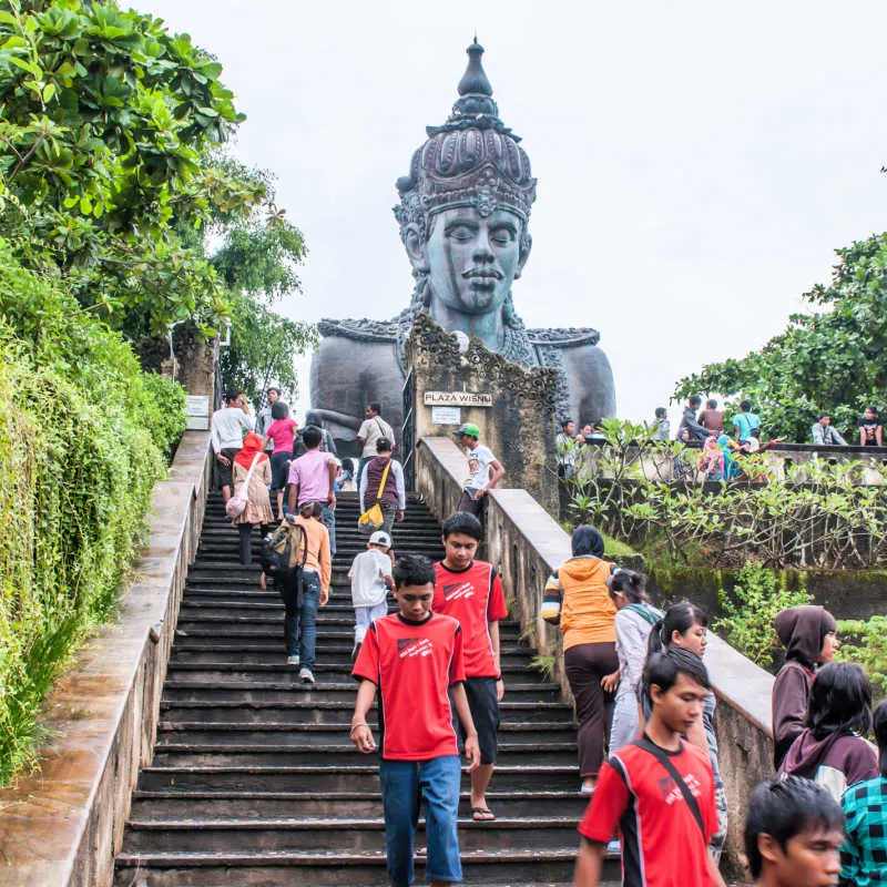 Tourists-at-GWK-Cultural-Park