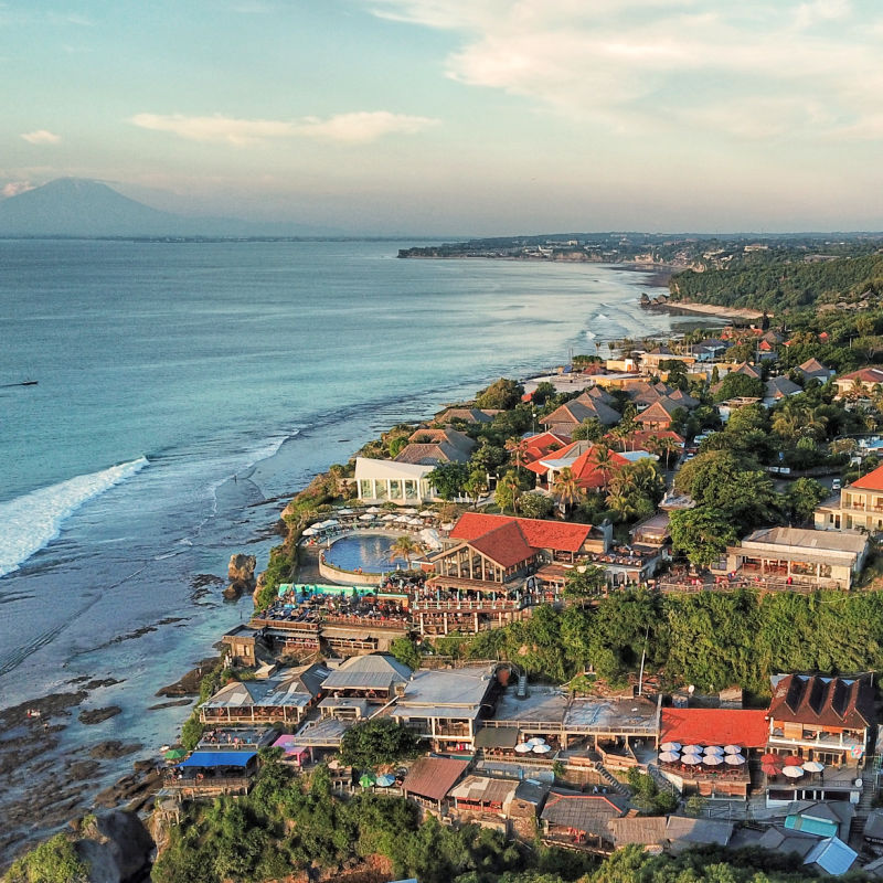 Pemandangan Ariel dari Pantai Bali.jpg