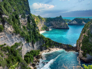 Indonesia Affirms Commitment To Blue Economy Bringing Benefits To Marine Tourism 