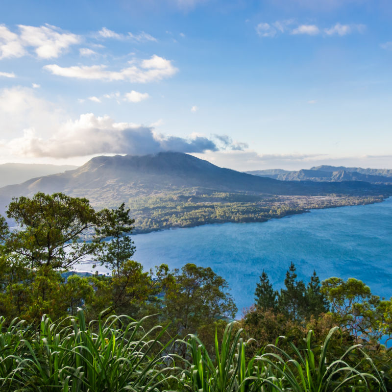 Lake Batur and Mount Batur.jpg