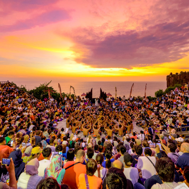 Uluwatu-Temple-Kecak-at-Sunset-in-Bali