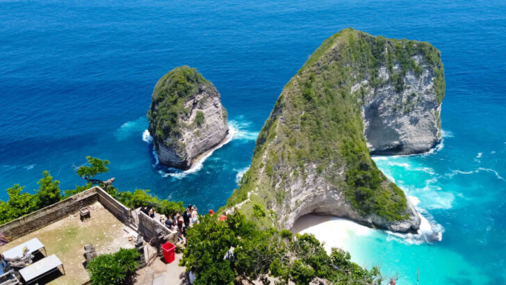 Work Begins On Controversial Cliffside Elevator In Bali’s Nusa Penida