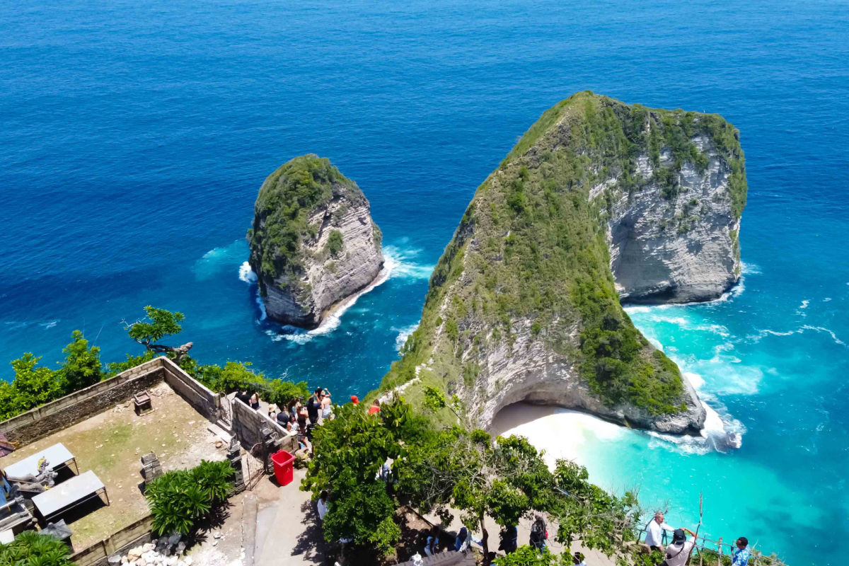 Work Begins On Controversial Cliffside Elevator In Bali’s Nusa Penida