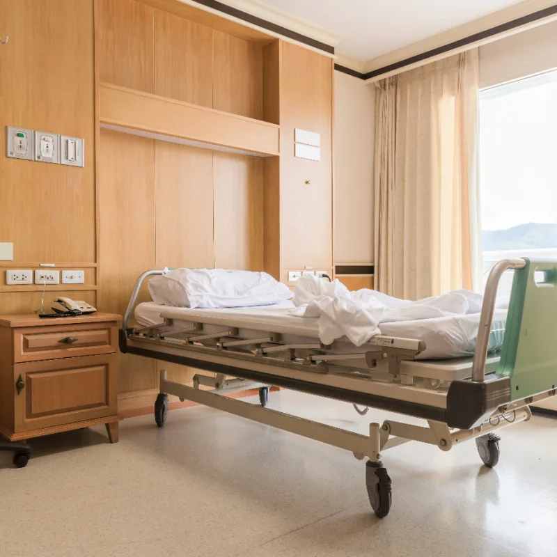 Modern-Hospital-Room