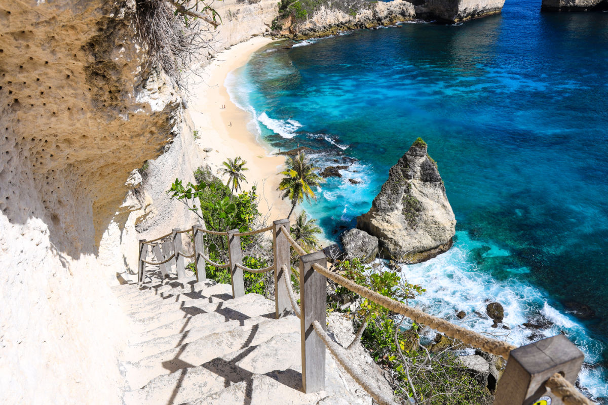 Walkway to Diamond Beach in Nusa Penida