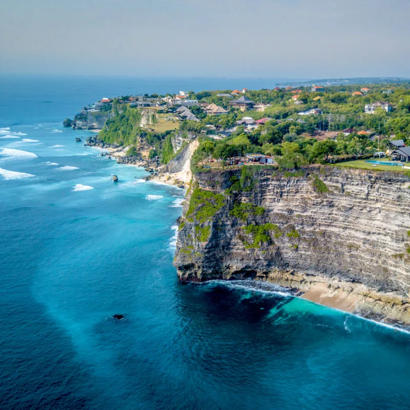 Uluwatu-Cliffs-View